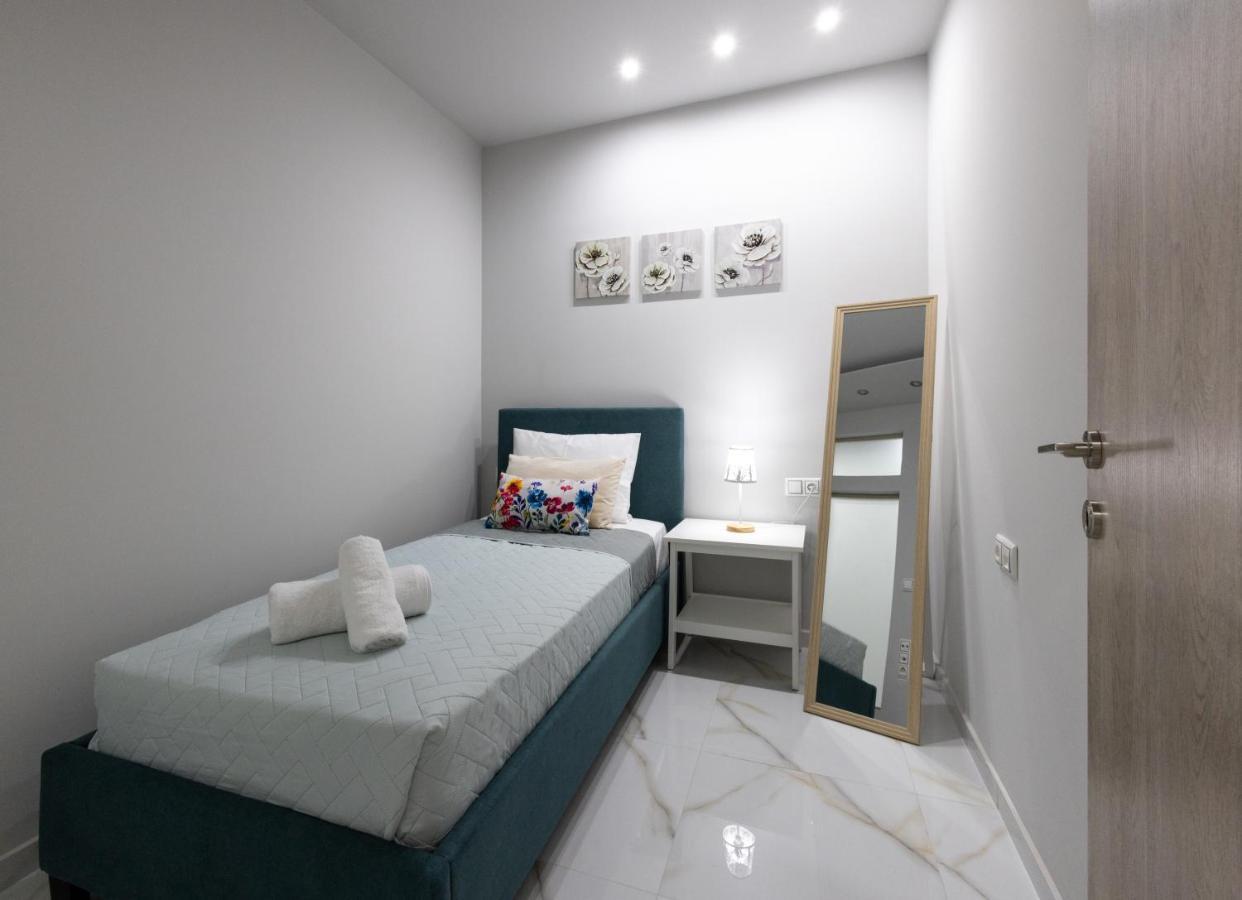 Domenicus Suite Heraklion  Bagian luar foto